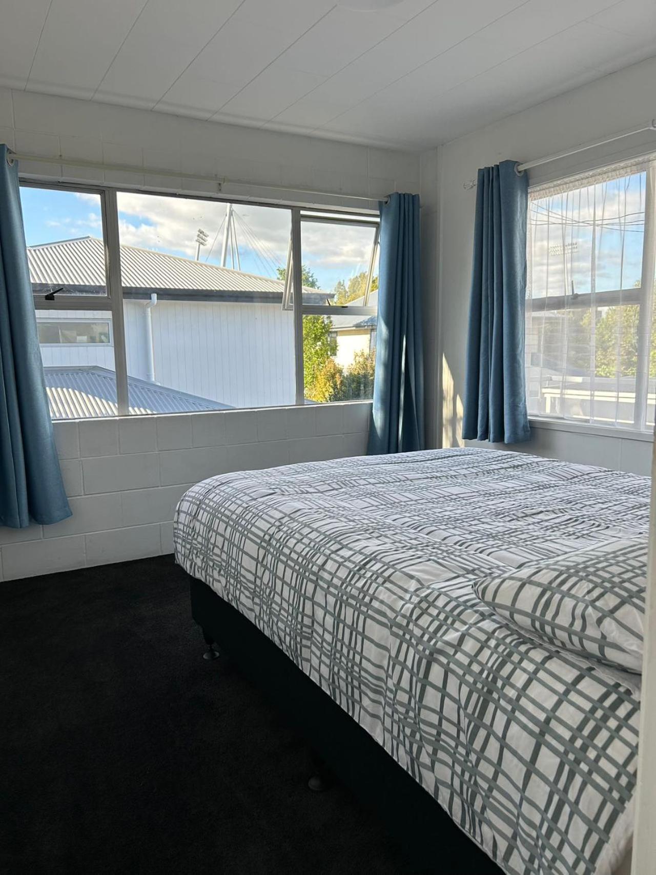 Avon Apartments Hamilton Dış mekan fotoğraf